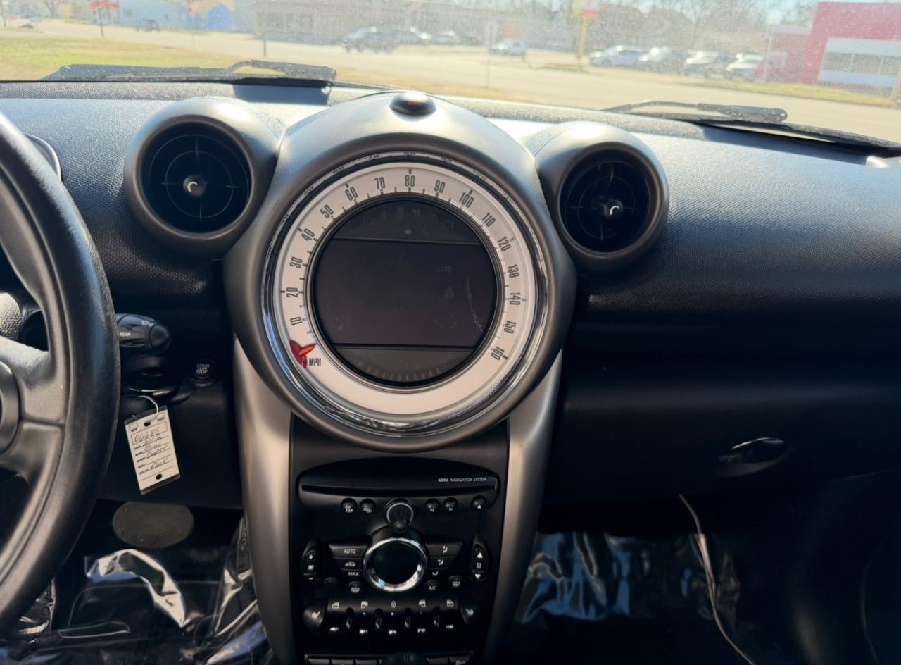 MINI Countryman Base 2012