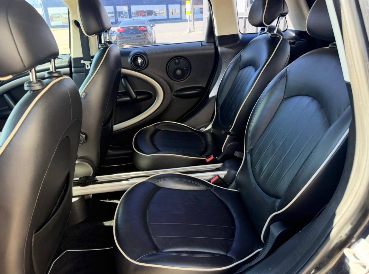 MINI Countryman Base 2012