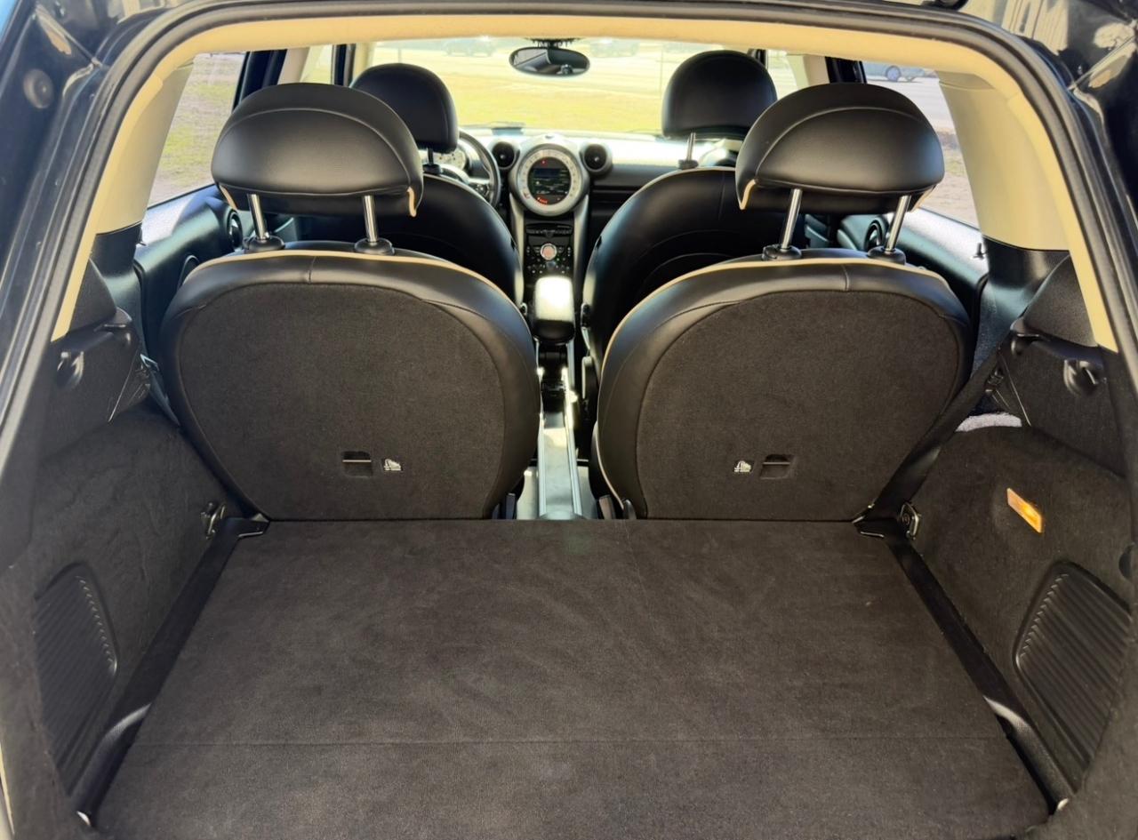 MINI Countryman Base 2012