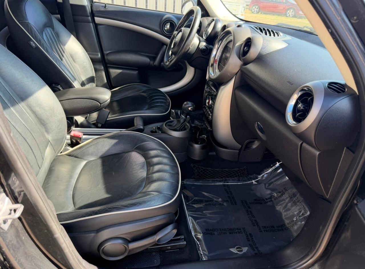 MINI Countryman Base 2012