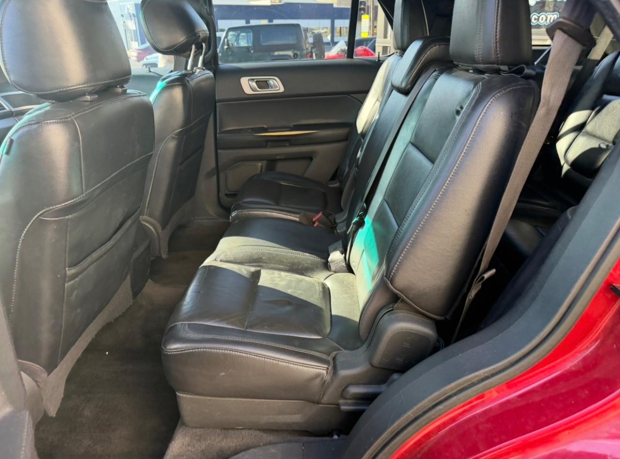 Ford Explorer XLT 4WD 2011