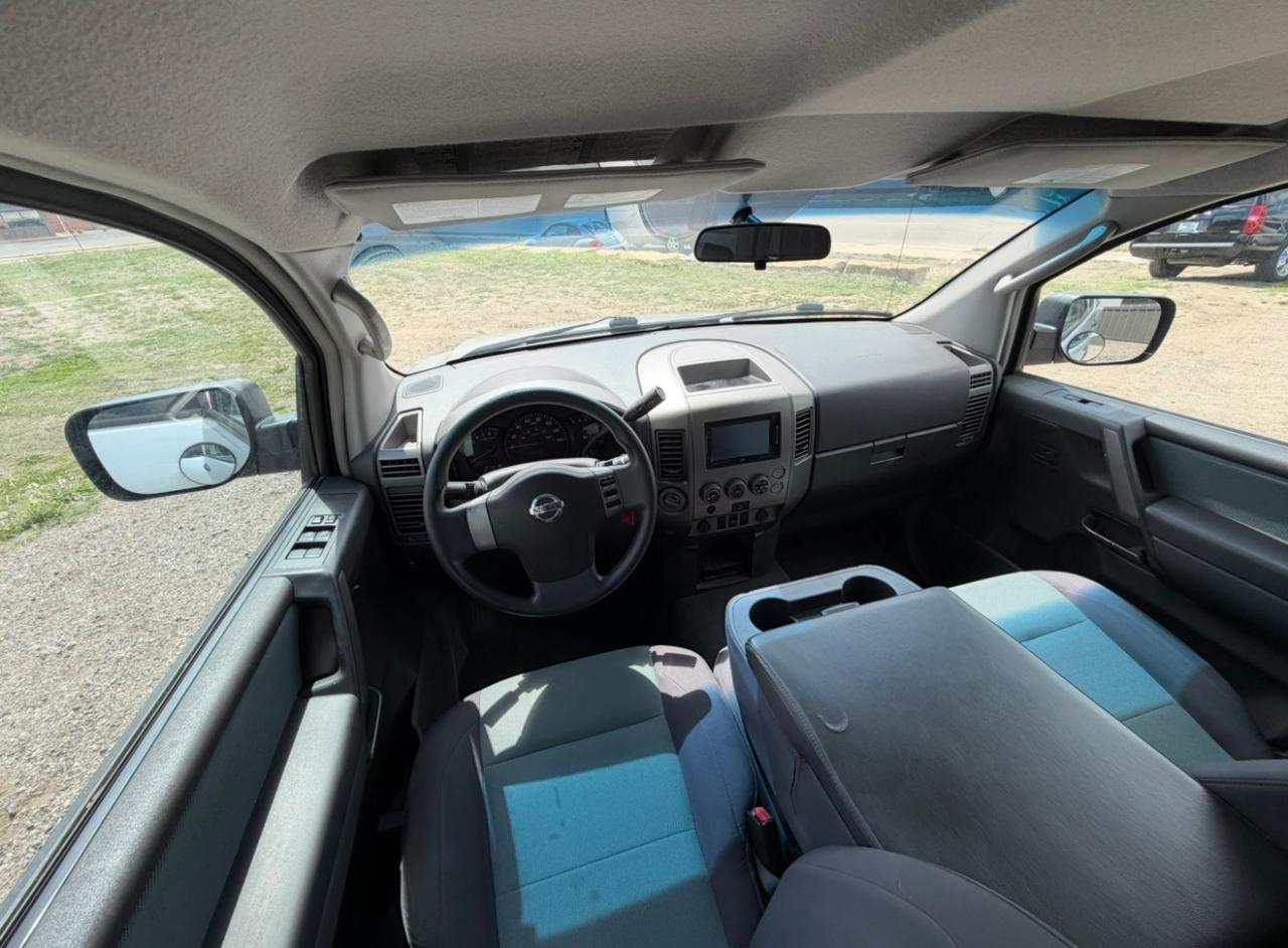 Nissan Titan LE Crew Cab 4WD 2006