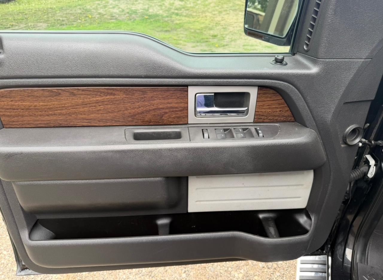 Ford F-150 Lariat SuperCrew 5.5-ft. Bed 4WD 2014