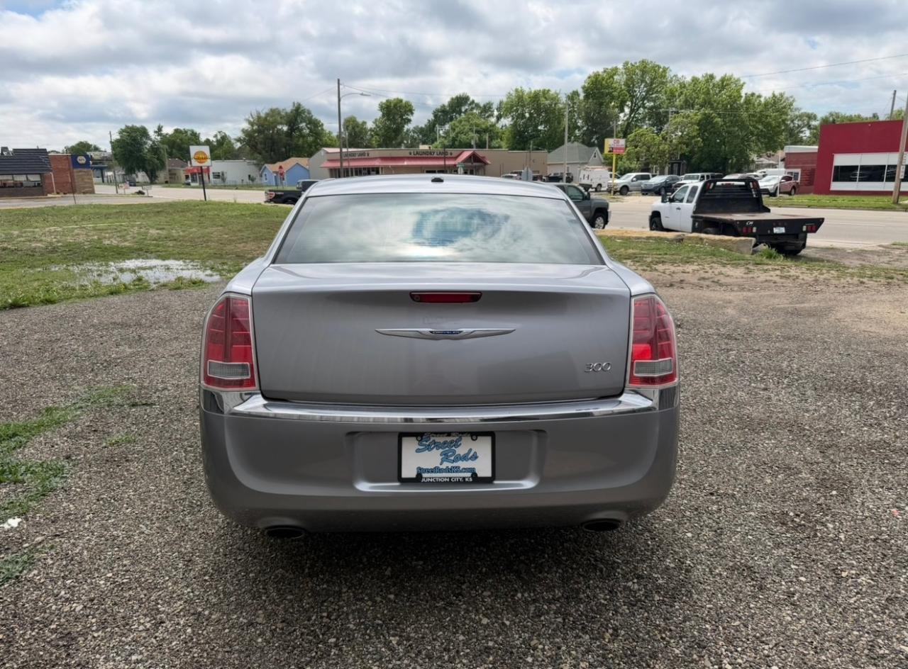 Chrysler 300 RWD 2014