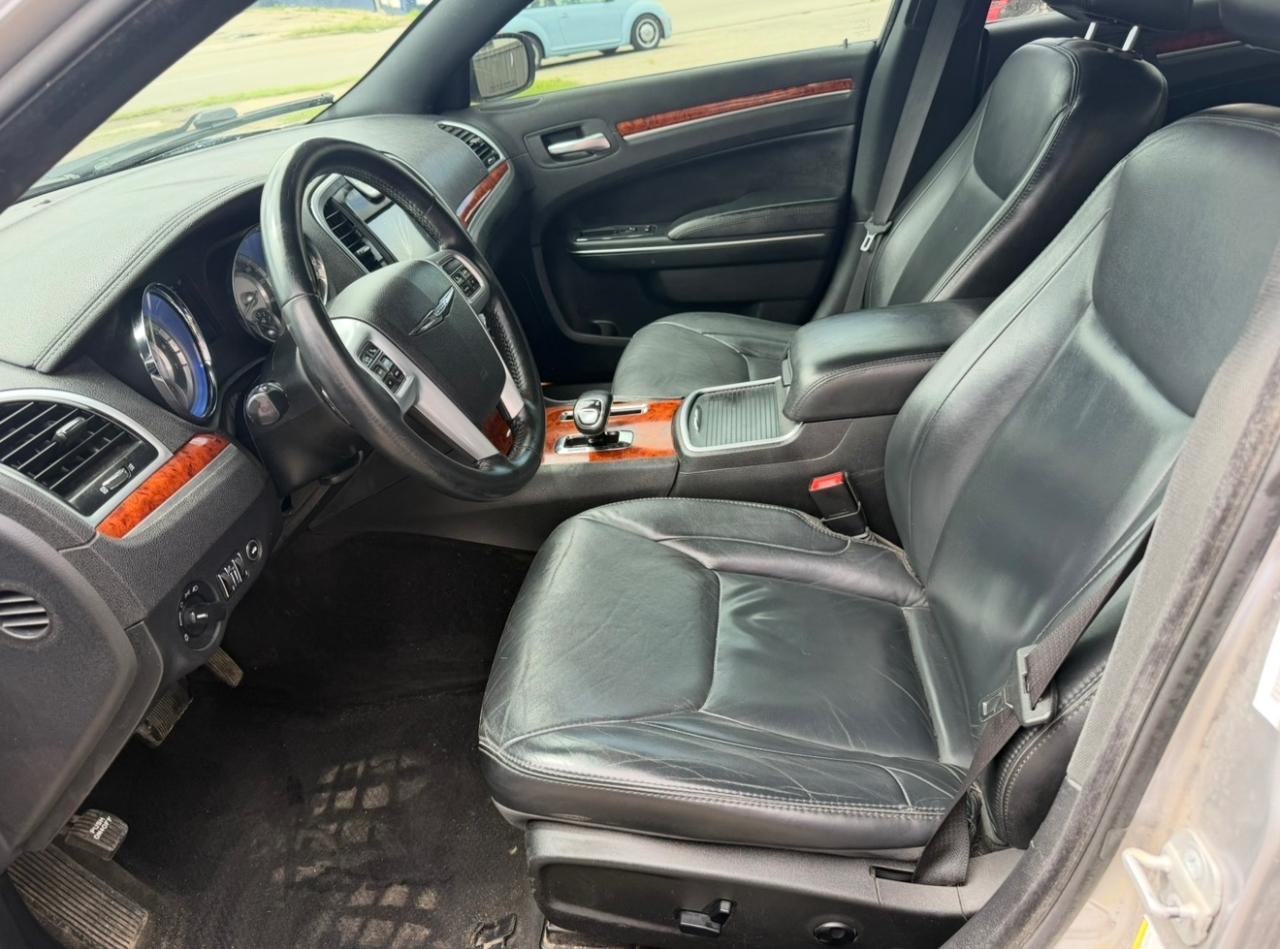 Chrysler 300 RWD 2014