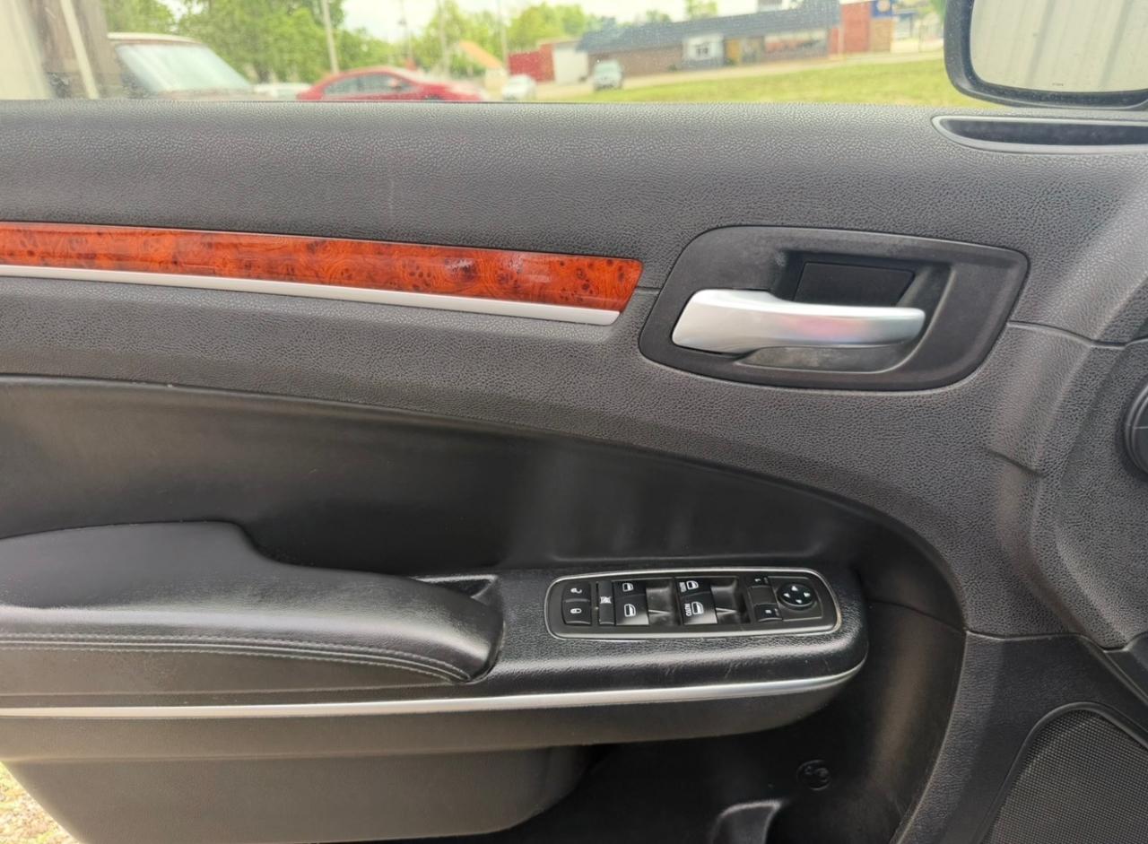 Chrysler 300 RWD 2014