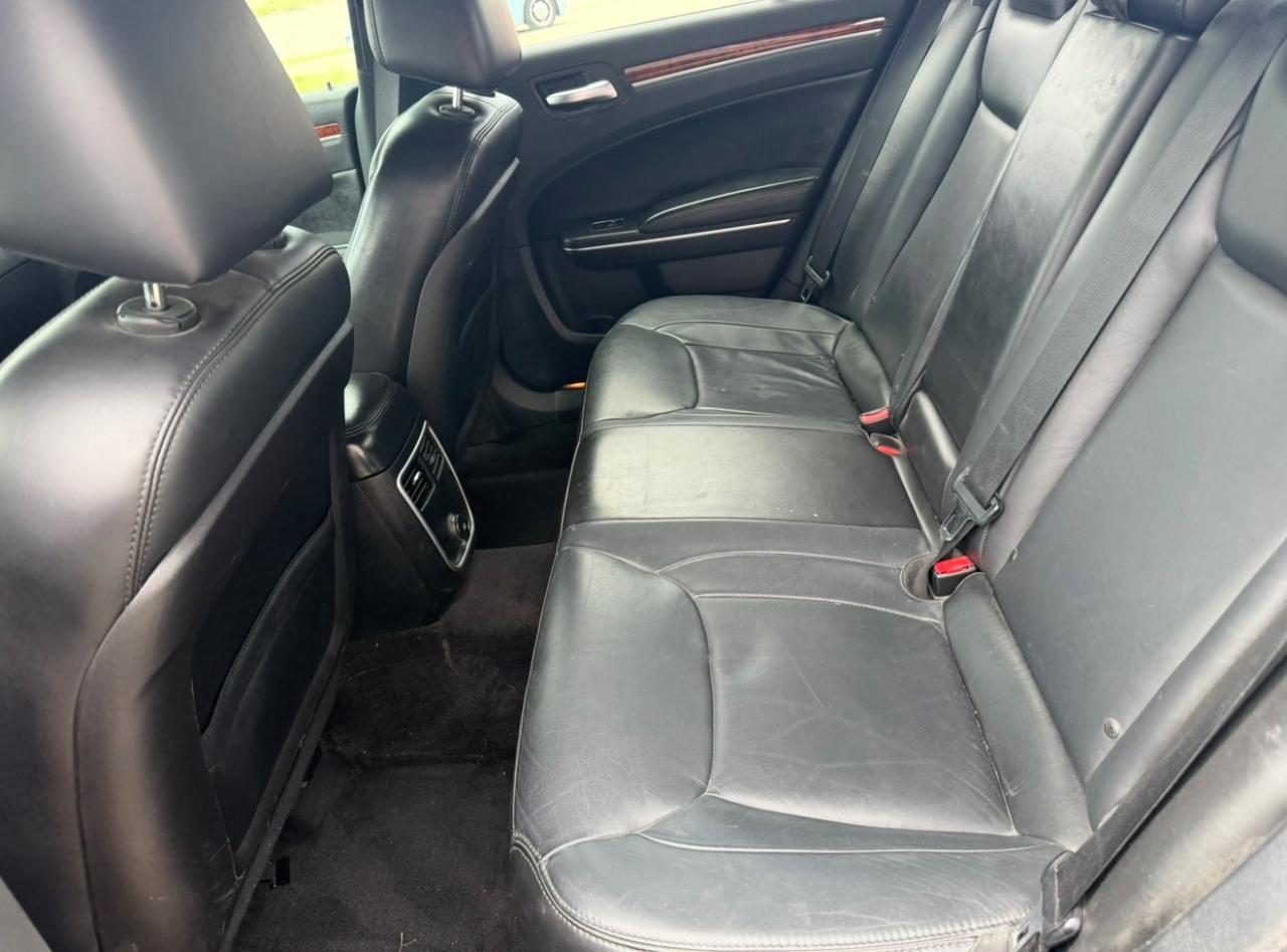 Chrysler 300 RWD 2014