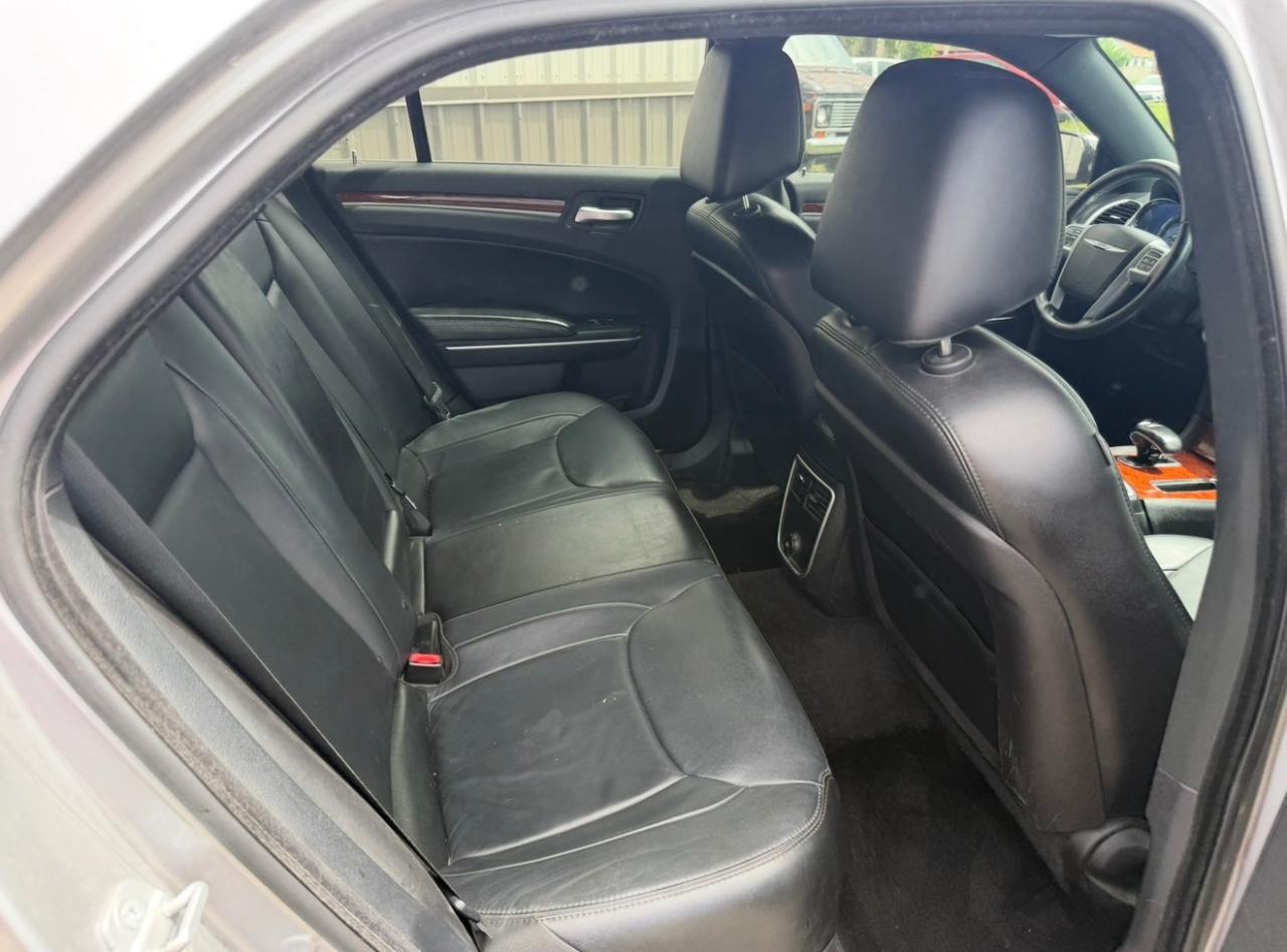 Chrysler 300 RWD 2014