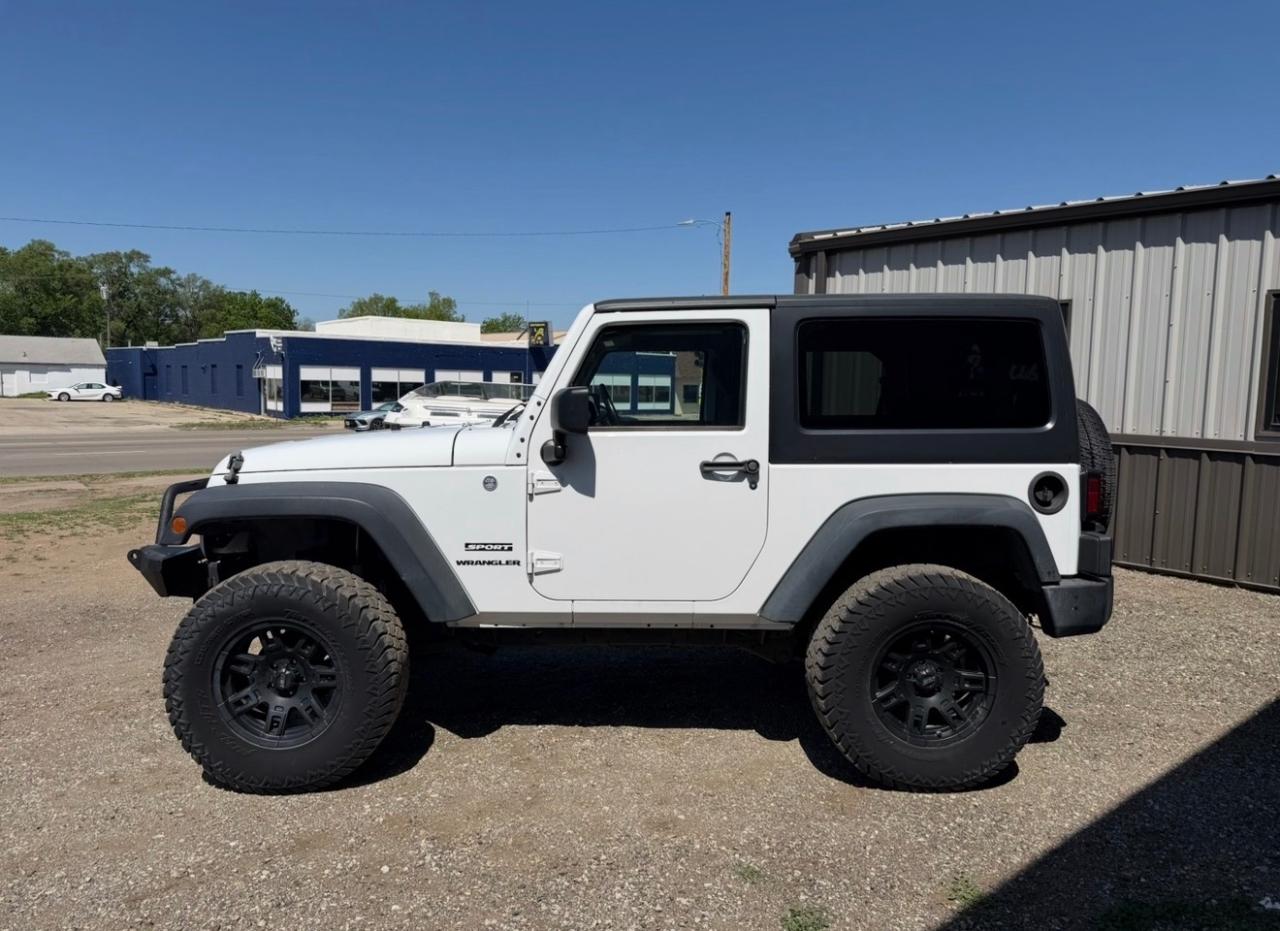 Jeep Wrangler Sport 4WD 2013