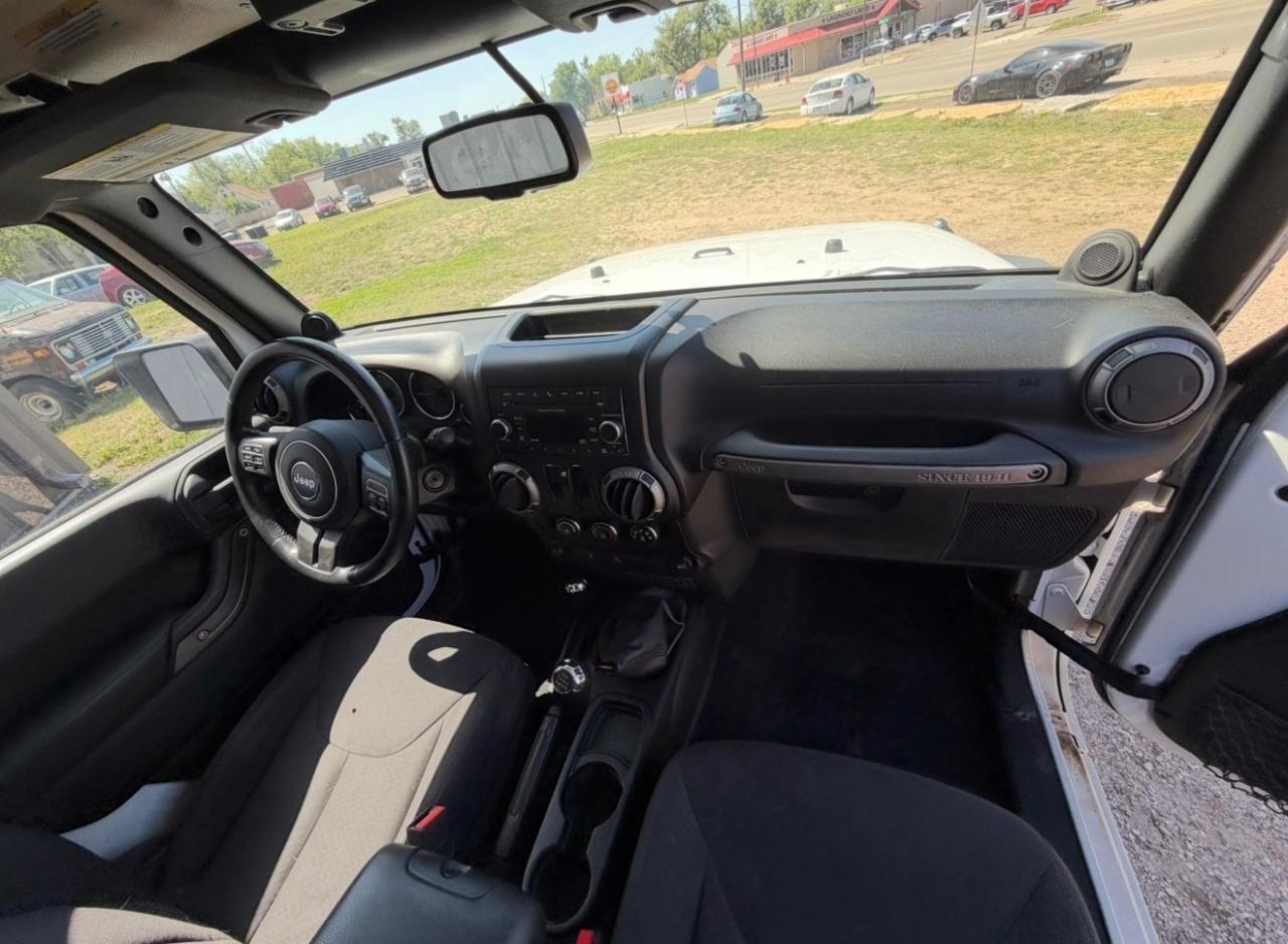 Jeep Wrangler Sport 4WD 2013