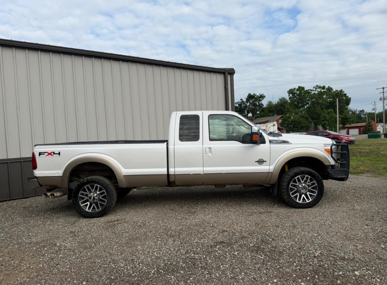 Ford F-350 SD Lariat SuperCab Long Bed 4WD 2011