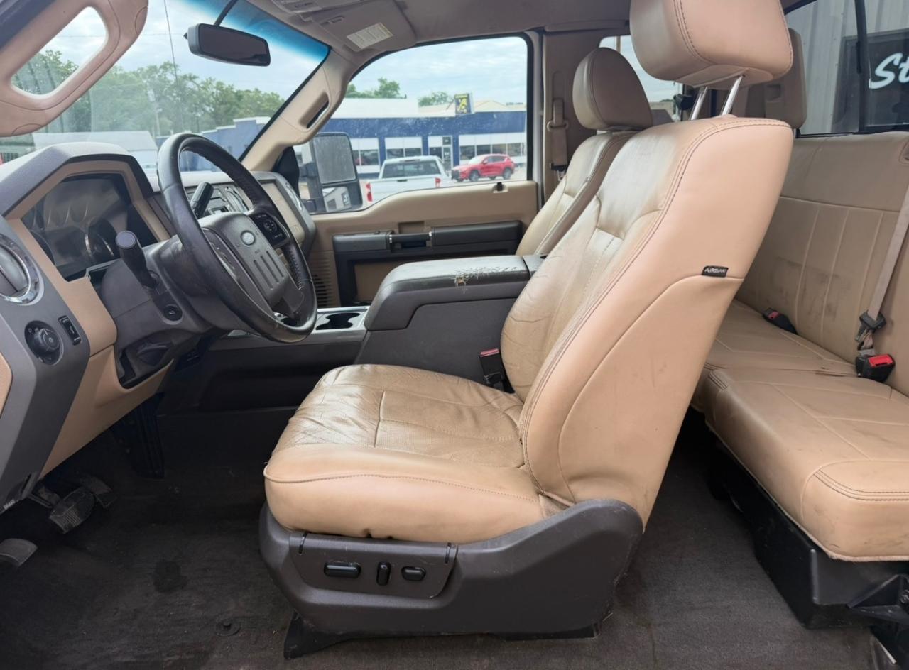 Ford F-350 SD Lariat SuperCab Long Bed 4WD 2011