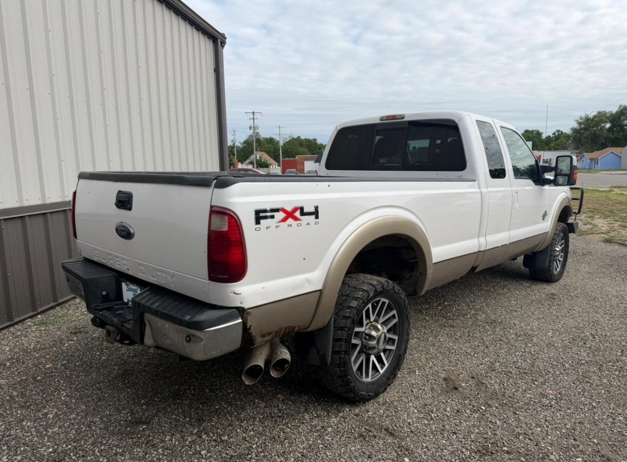 Ford F-350 SD Lariat SuperCab Long Bed 4WD 2011