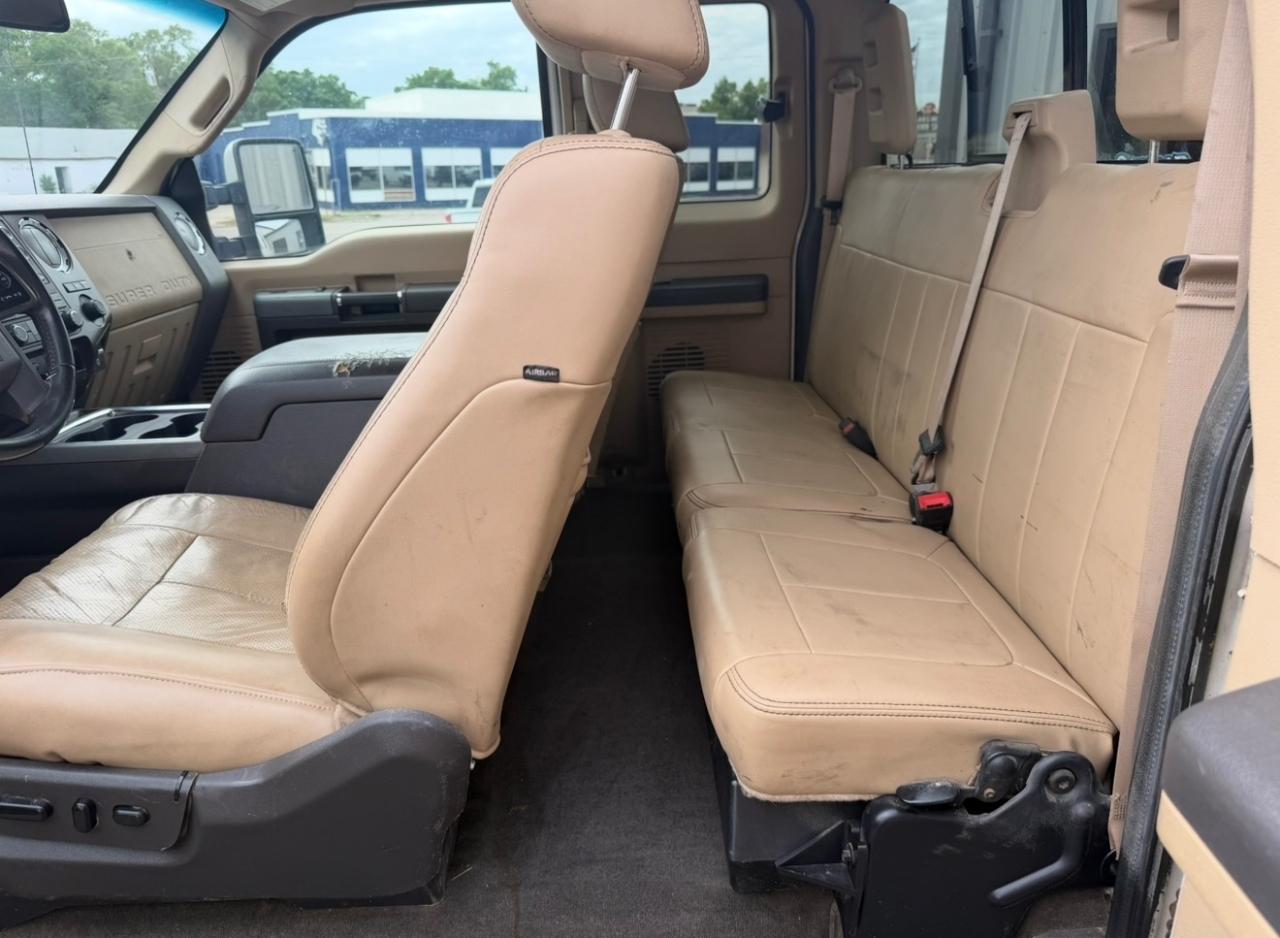Ford F-350 SD Lariat SuperCab Long Bed 4WD 2011