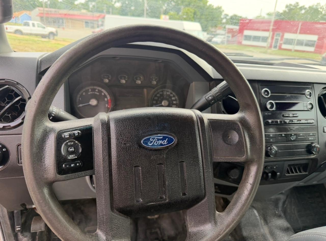 Ford F-250 SD XL SuperCab Long Bed 4WD 2016