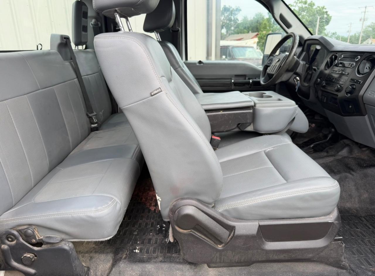 Ford F-250 SD XL SuperCab Long Bed 4WD 2016