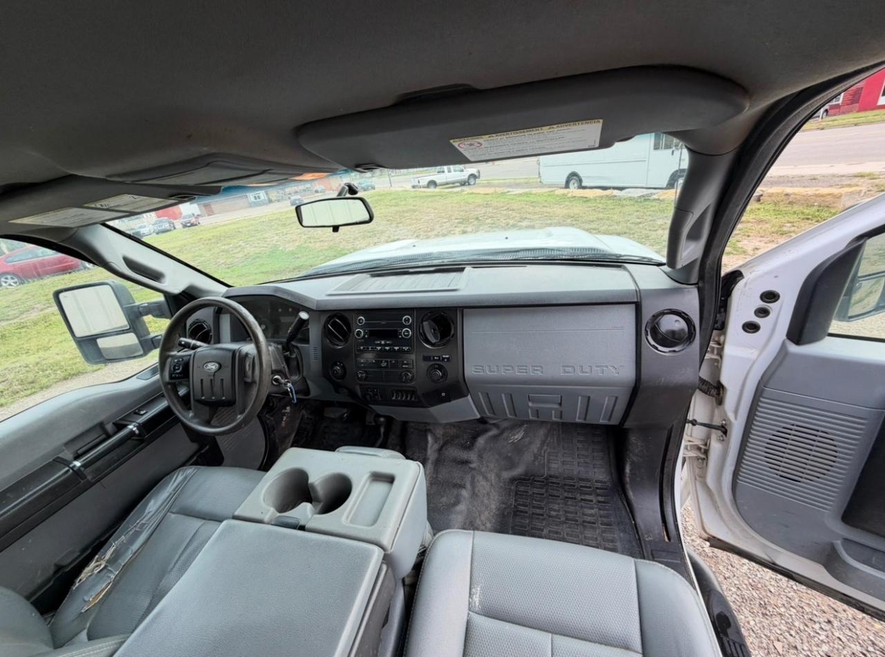 Ford F-250 SD XL SuperCab Long Bed 4WD 2016