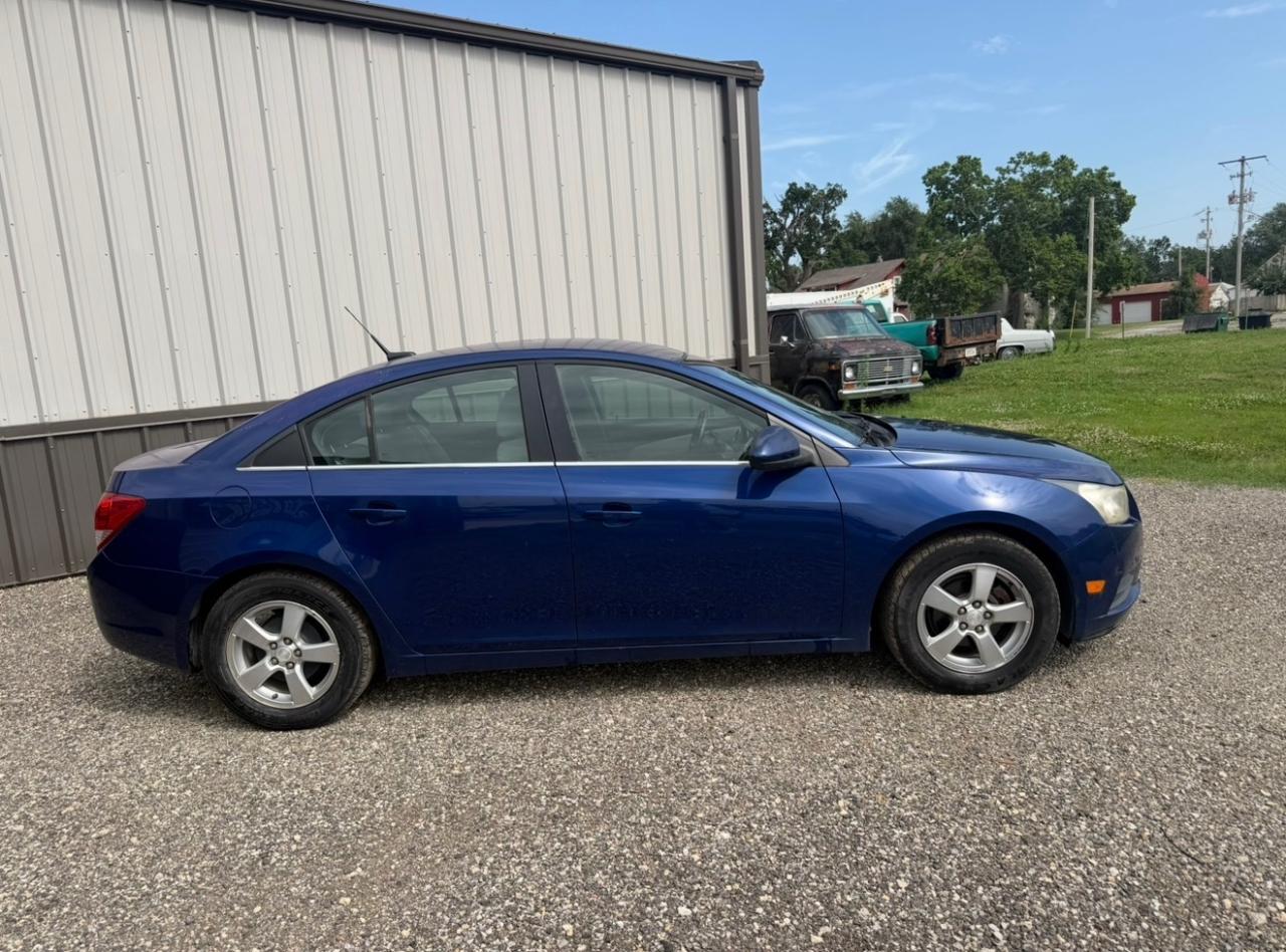Chevrolet Cruze 1LT 2012