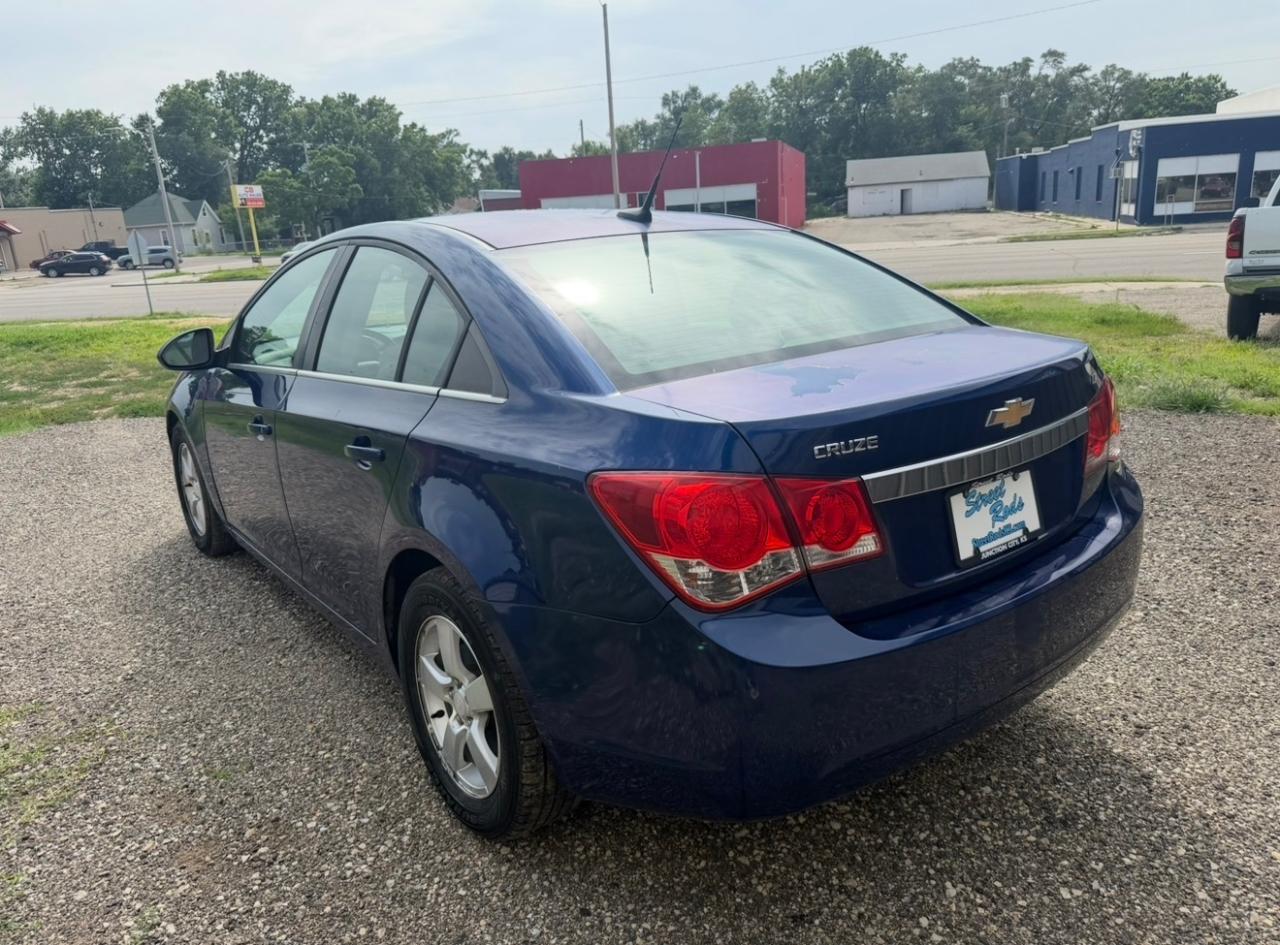 Chevrolet Cruze 1LT 2012