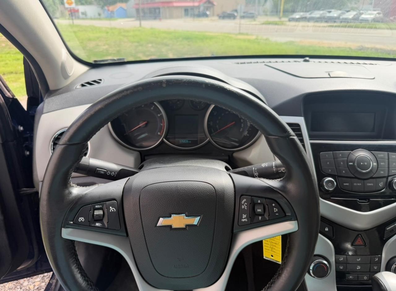 Chevrolet Cruze 1LT 2012