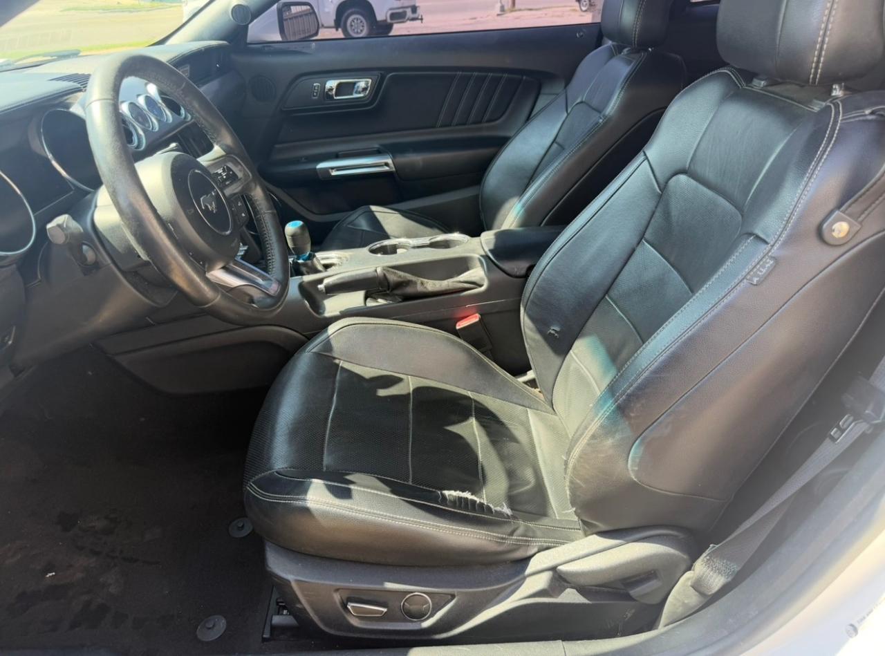 2015 Ford Mustang GT Premium - Photo 11