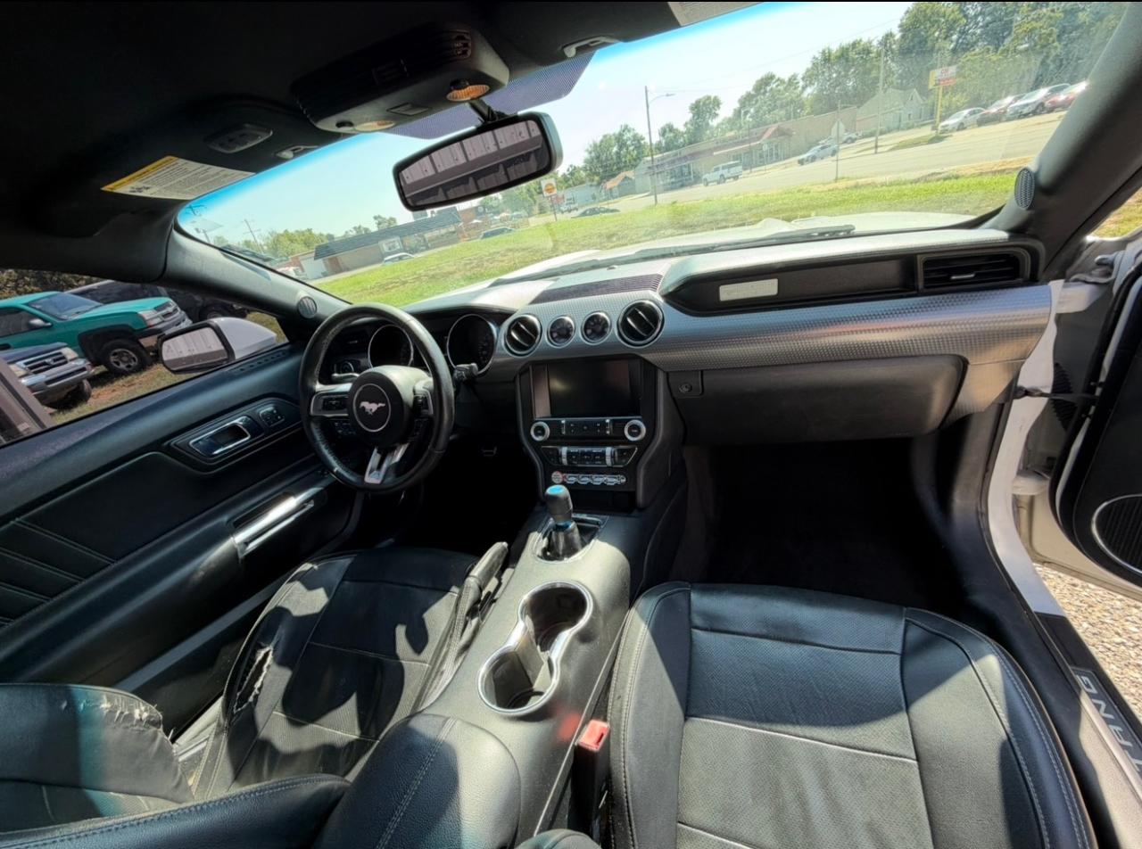 2015 Ford Mustang GT Premium - Photo 24
