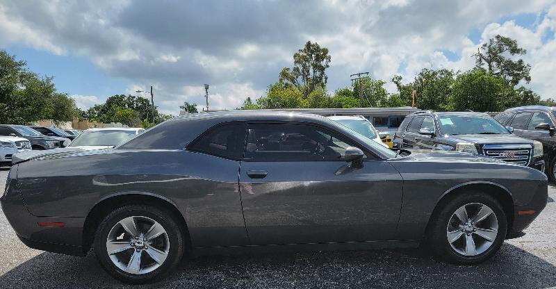 Dodge Challenger SXT 2019