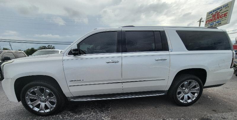 GMC Yukon XL Denali 2WD 2016
