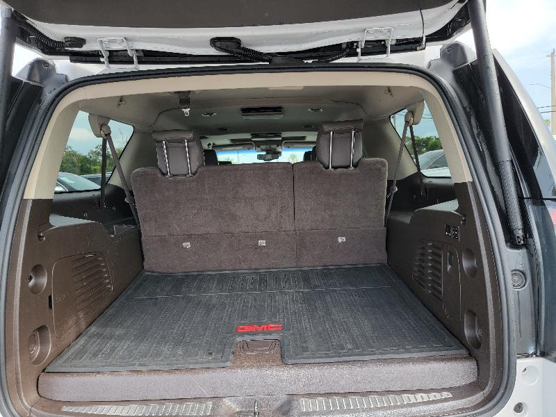 GMC Yukon XL Denali 2WD 2016