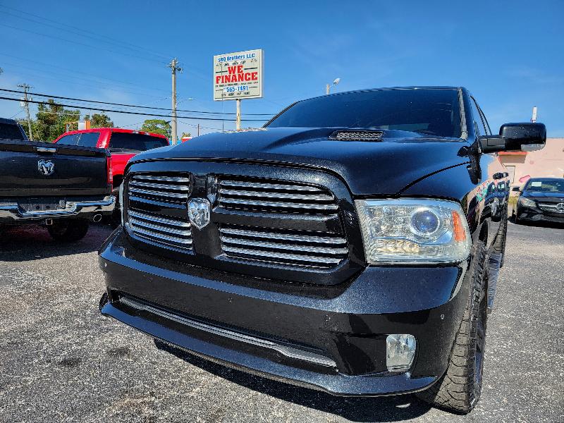 RAM 1500 Sport Crew Cab LWB 2WD 2016