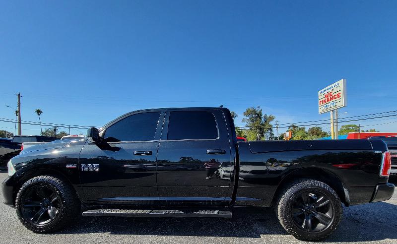 RAM 1500 Sport Crew Cab LWB 2WD 2016