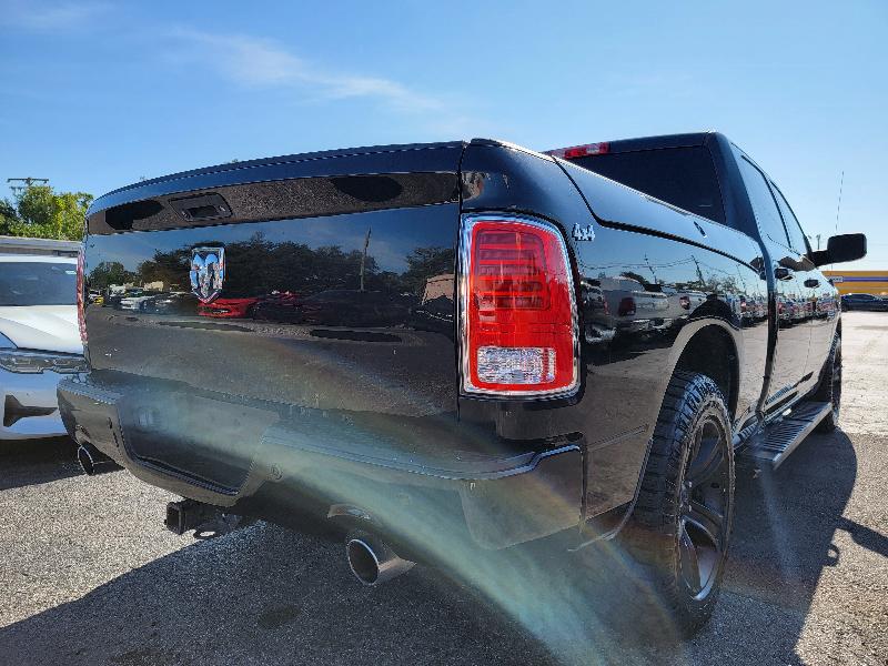 RAM 1500 Sport Crew Cab LWB 2WD 2016