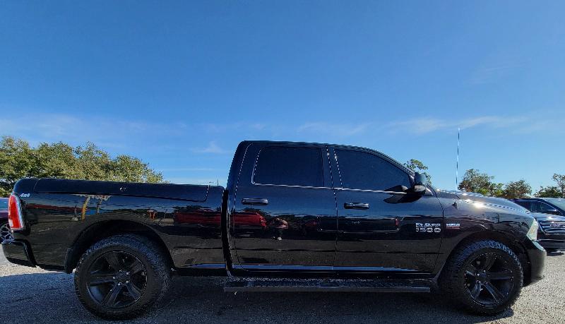 RAM 1500 Sport Crew Cab LWB 2WD 2016