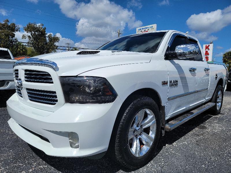 RAM 1500 Sport Quad Cab 2WD 2014