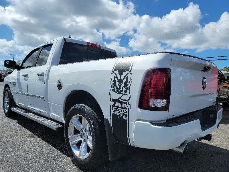 RAM 1500 Sport Quad Cab 2WD 2014