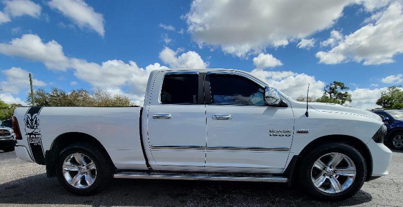 RAM 1500 Sport Quad Cab 2WD 2014