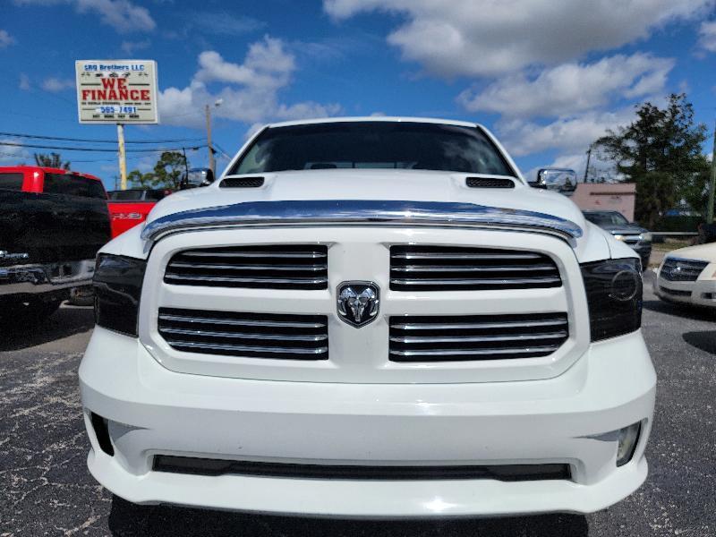 RAM 1500 Sport Quad Cab 2WD 2014