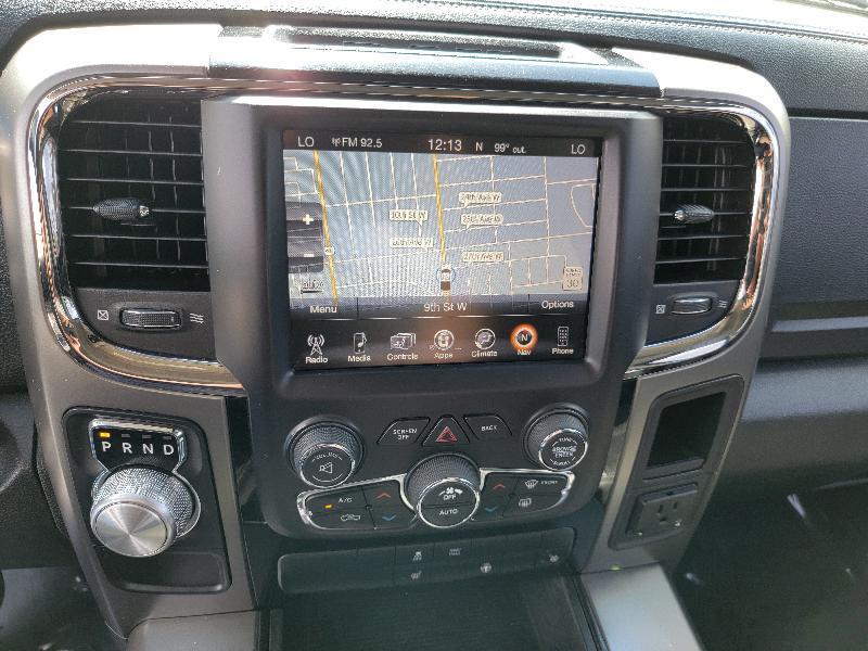 RAM 1500 Sport Quad Cab 2WD 2014