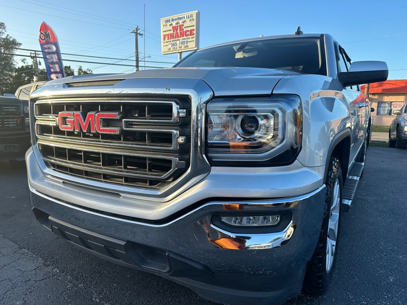2017 GMC Sierra 1500 SLE Crew Cab Long Box 2WD