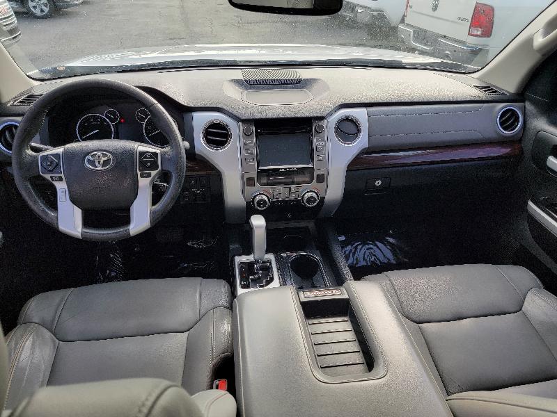 Toyota Tundra Limited 5.7L FFV CrewMax 2WD 2017