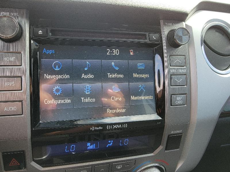 Toyota Tundra Limited 5.7L FFV CrewMax 2WD 2017