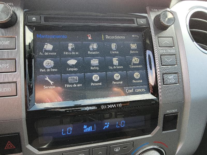 Toyota Tundra Limited 5.7L FFV CrewMax 2WD 2017