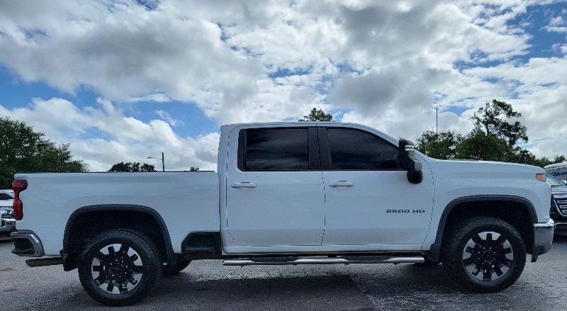 Chevrolet Silverado 2500HD LT Crew Cab Long Box 4WD 2020