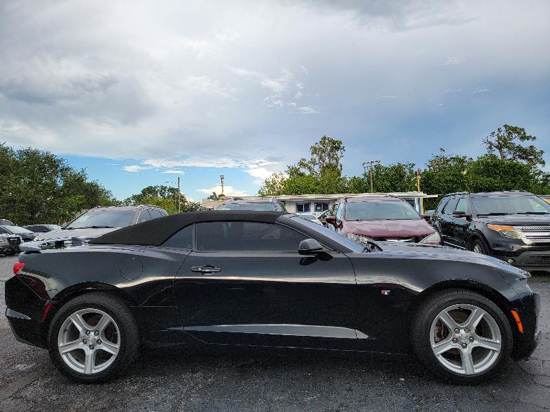 Chevrolet Camaro 1LT Convertible 8A 2019 Chevrolet Camaro 1LT Convertible 8A 2019