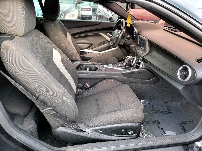 Chevrolet Camaro 1LT Convertible 8A 2019 Chevrolet Camaro 1LT Convertible 8A 2019