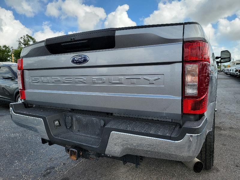 Ford F-250 SD XLT Crew Cab 4WD 2020