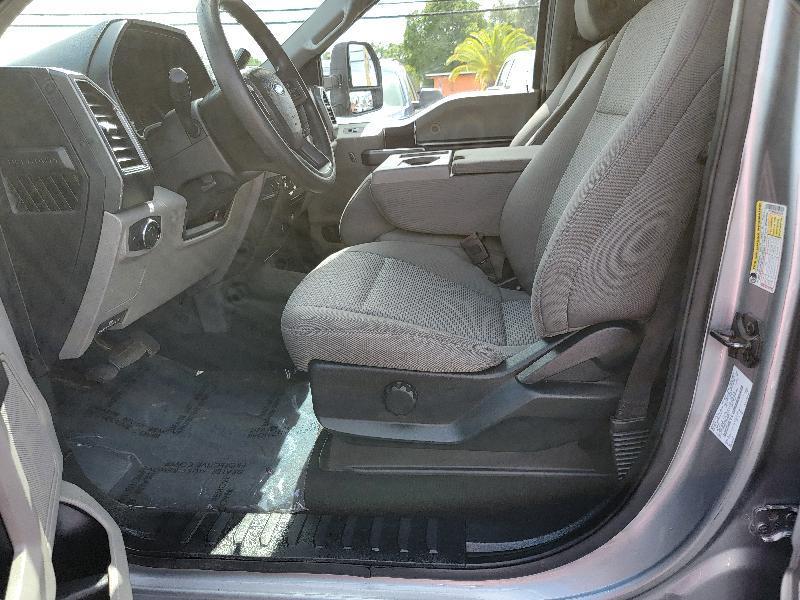 Ford F-250 SD XLT Crew Cab 4WD 2020