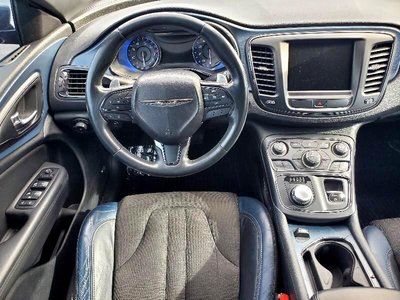 Chrysler 200 S 2015 Chrysler 200 S 2015