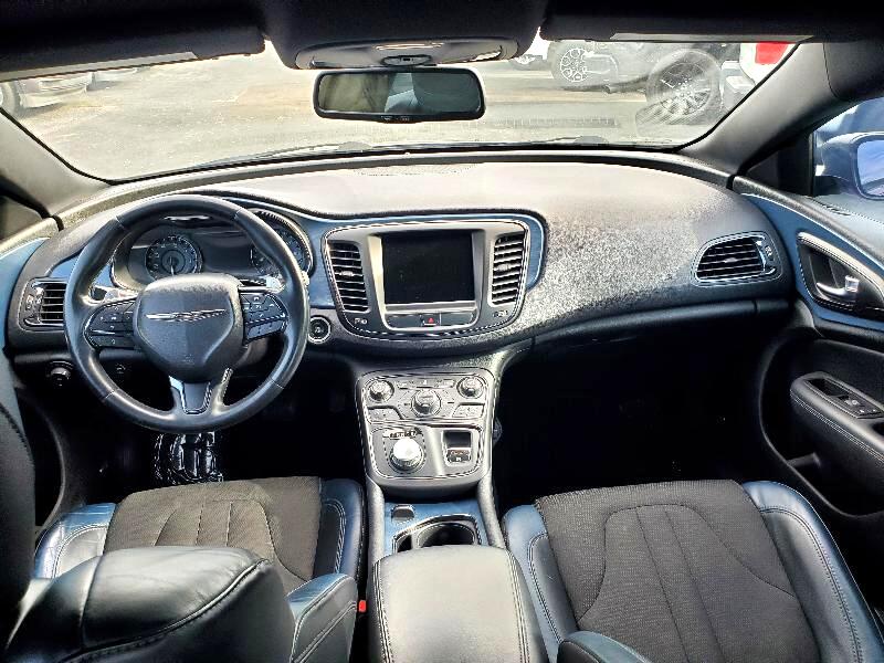 Chrysler 200 S 2015 Chrysler 200 S 2015