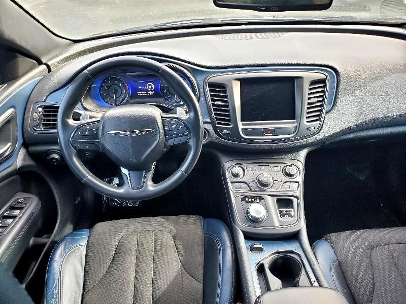 Chrysler 200 S 2015 Chrysler 200 S 2015